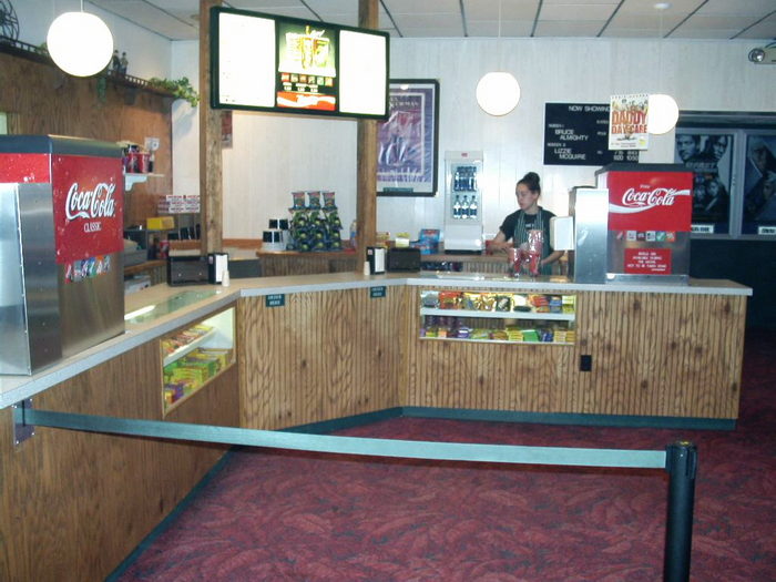 Cinema One (Cedar Street Cinemas) - June 2002 (newer photo)